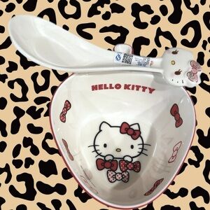 Sanrio’s Hello Kitty small bowl with soup spoon. Bonus gift included